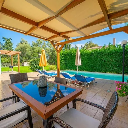 Διαμέρισμα Dafni *